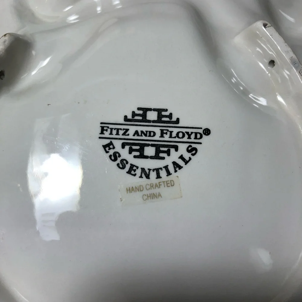 Fitz and Floyd Essentials Santa with Wreath Canape Plate Ceramic Ho! Ho! Ho!